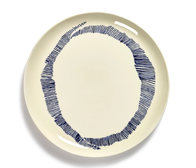Otto. Feast Teller 26.5x26.5x2cm White Swirl-Stripes Blue