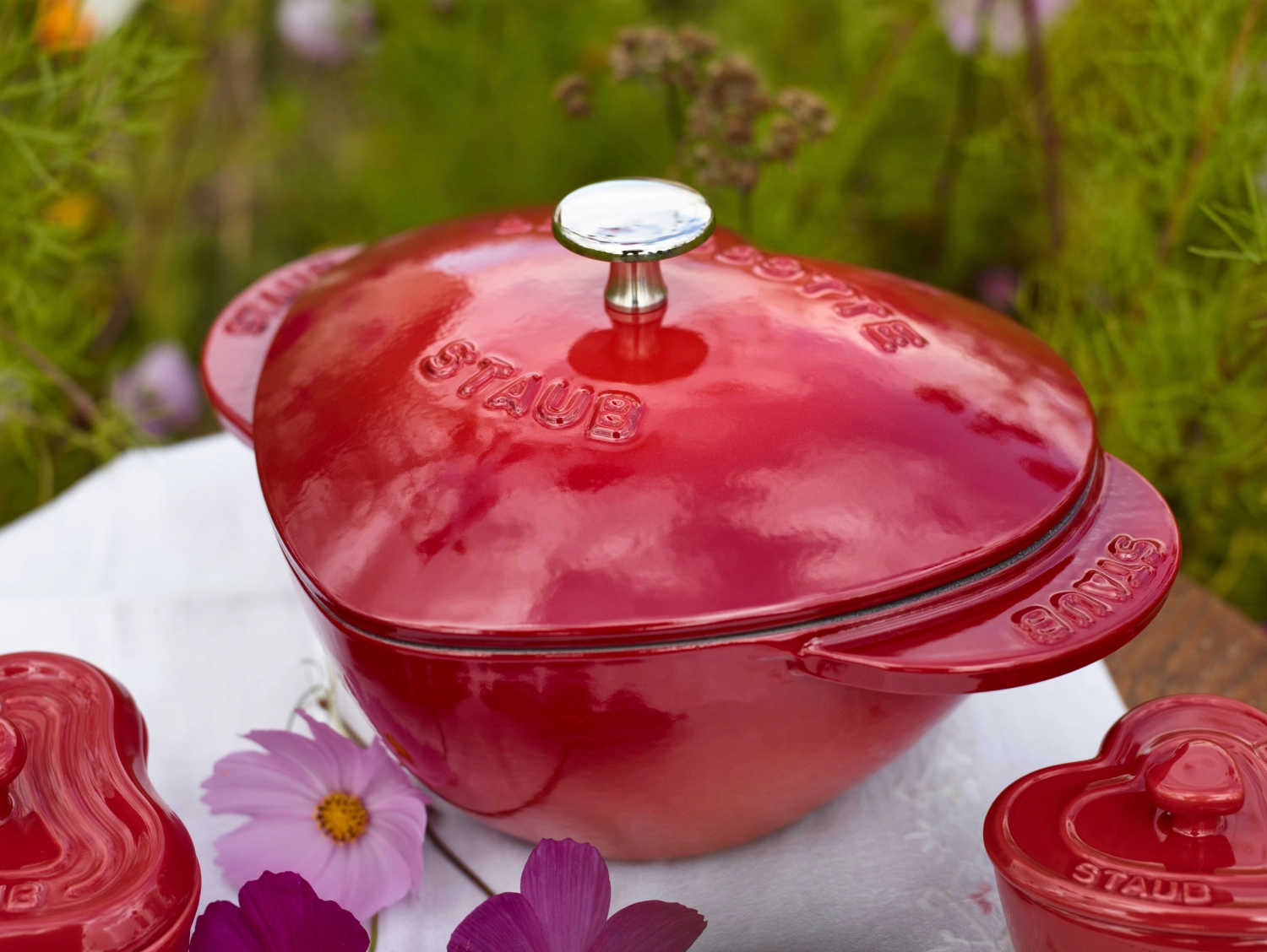 Cocotte 20 cm, coeur, rouge cerise, fonte 2.2l