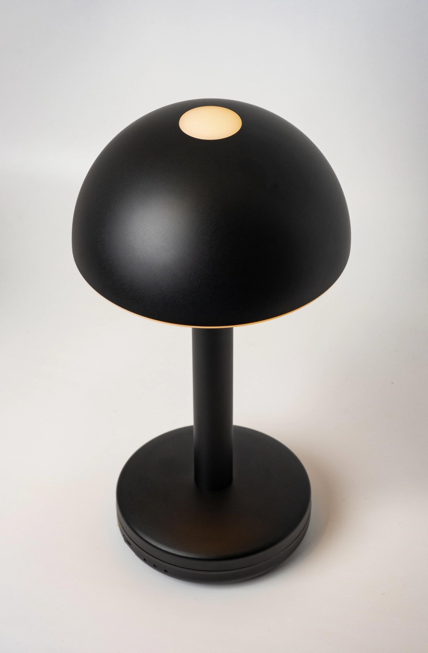 Humble light bug noir, 29x15 cm