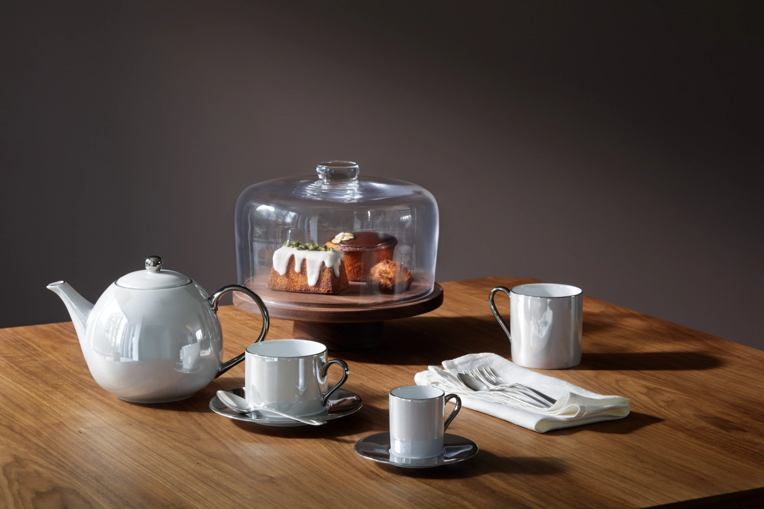 Palazzo Teapot 1.3l - perlmutt platinum